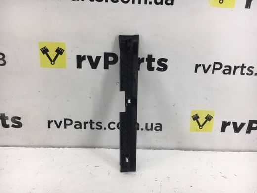 Накладка стойки лобового стекла правая JEEP RENEGADE 2014- 7355793410, 7355793410, A