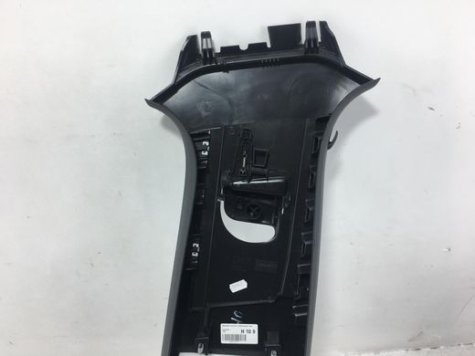 Накладка середньої стійки верхня ліва VOLVO XC40 2017- 31479714, 31479714, B