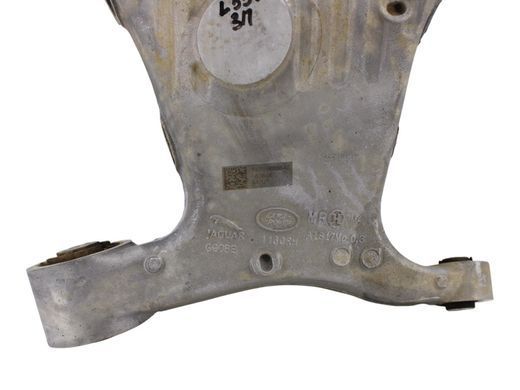 Рычаг задней подвески нижний правый LAND ROVER DISCOVERY SPORT L550 2014-2019 (FK725B530AE) LR060774, LR060774, A