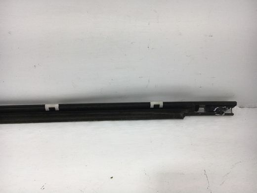 Молдинг дверей задній правий зовнішній HYUNDAI I40 2011-2015 83220-3Z000, 83220-3Z000, B