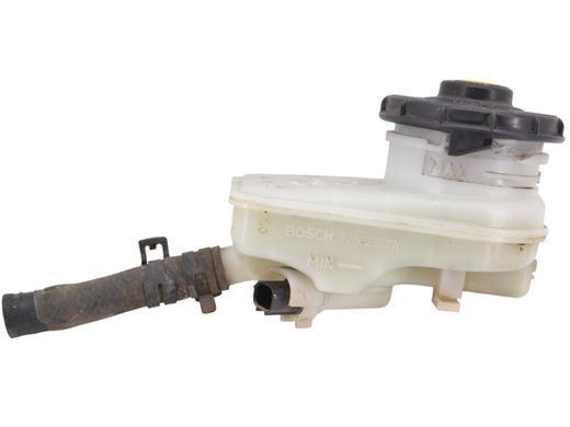 Бачок гальмівної рідини HONDA CR-V 2006-2010 (в зборі з 46662SDCA02, 46017SWWG00) 46660SWWE01, 46660SWWE01, A