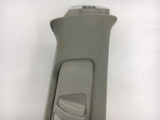 Накладка середньої стійки верхня права внутрішня TOYOTA AVENSIS T27 2009-2011 62410-05030-B2, 62410-05030-B2, B