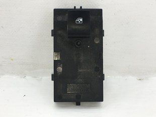 Кнопка включения мотора стеклоподъемника передняя правая CHEVROLET TRAX U200 2013-2016 95188248, 95188248, A