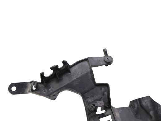 Дефлектор радіатора правий VOLVO V60 Y20 2013-2018 31497106, 31497106, A