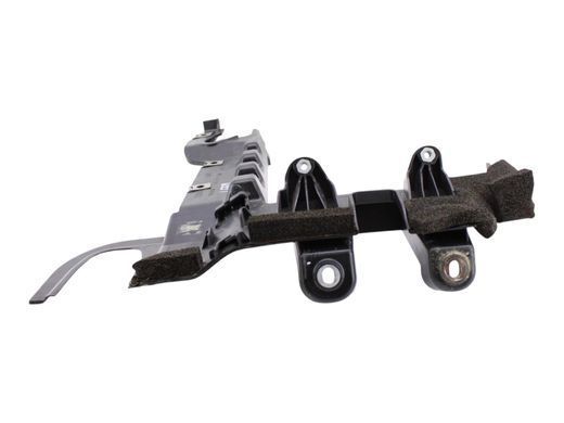 Кронштейн АКБ LAND ROVER DISCOVERY SPORT L550 2019- LR135616, LR135616, A