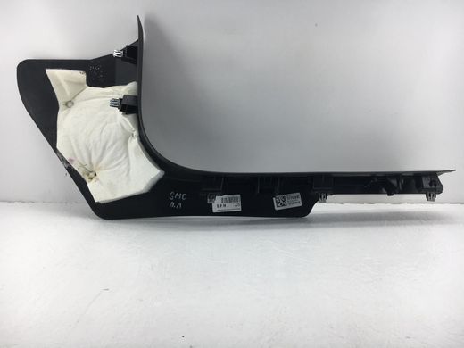 Накладка порога передня ліва внутрішня GMC ACADIA 2016-2019 (84610085) 84134358, 84134358, B