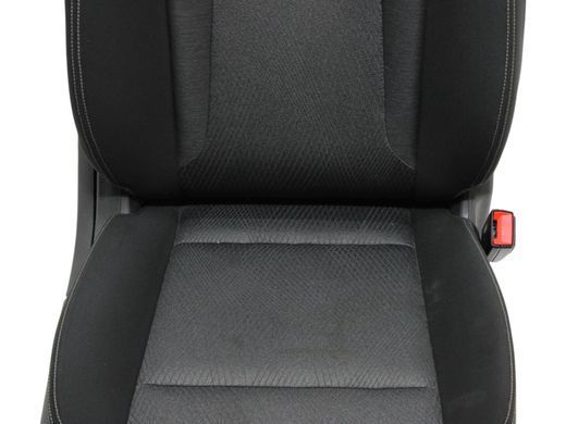 Сиденье переднее правое NISSAN ROGUE T33 2023- (механічне з Airbag) 87301-6RE0A, 87301-6RE0A, A