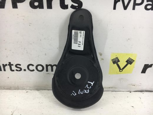 Кронштейн балки задній правий TOYOTA AVENSIS T27 2009-2011 52203-02010, 52203-02010, A