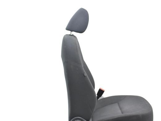 Сидіння переднє праве SKODA YETI 2009-2013 (механічне, без Airbag, з підголовником) 5L6881022, 5L6881022, B