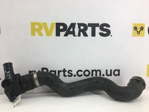 Корпус термостата VOLVO XC90 2002-2014 (з патрубком №31319441) 6G9N-61J20-AD, 6G9N-61J20-AD, B