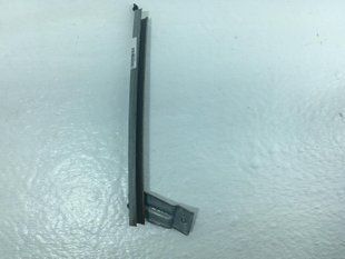 Направляющая стекла двери передняя левая NISSAN JUKE 2010-2014 80215-1KK0A, 80215-1KK0A, A