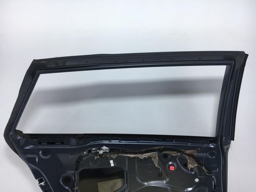 Двері задні ліві TOYOTA AVENSIS T27 2009-2011 67004-05160, 67004-05160, B