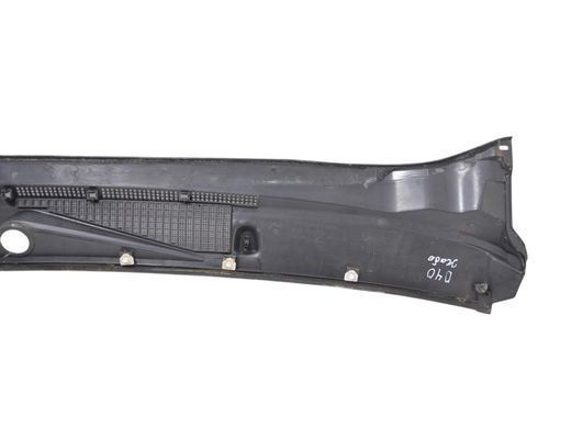 Вітрова панель/жабо NISSAN NAVARA D40 2005-2010 (праворульне авто) 66862EB300, 66862EB300, A