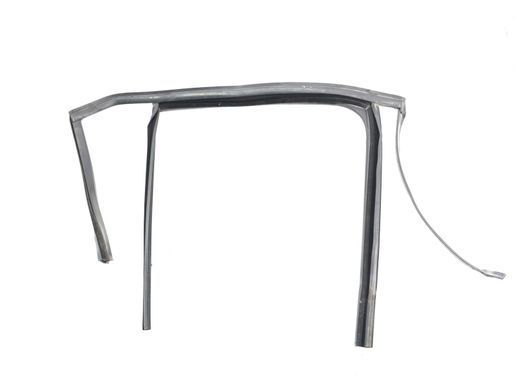 Уплотнитель боковых стекол задний правый VOLKSWAGEN TIGUAN 2007-2011 5N0839432F, 5N0839432F, B