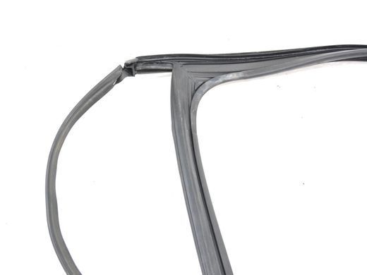 Уплотнитель боковых стекол задний правый VOLKSWAGEN TIGUAN 2007-2011 5N0839432F, 5N0839432F, B