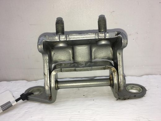 Петля двери верхняя задняя правая NISSAN QASHQAI J10 2010-2013 82400AV630, 82400AV630, A