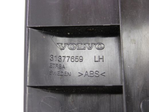 Накладка передней стойки нижняя левая VOLVO S90 SPA 2016-2020 31377659, 31377659, A