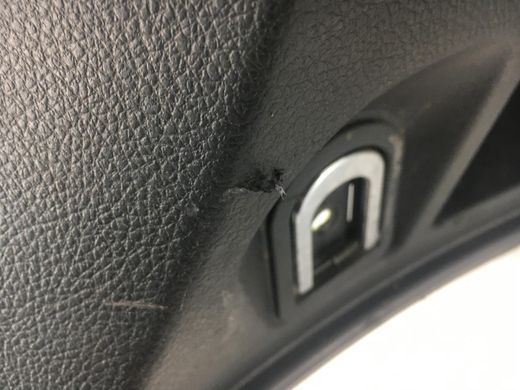 Карта багажного відсіку ліва SUBARU OUTBACK B14 2010-2014 (Невеликий задір та потертість.) 94027-AJ030-VH, 94027-AJ030-VH, B
