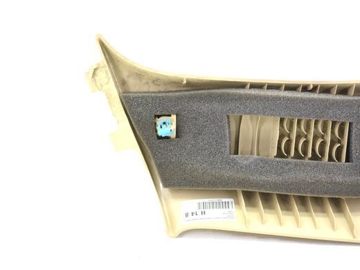 Накладка задней стойки задняя правая внутренняя VOLVO XC60 2008-2013 30721150, 30721150, A
