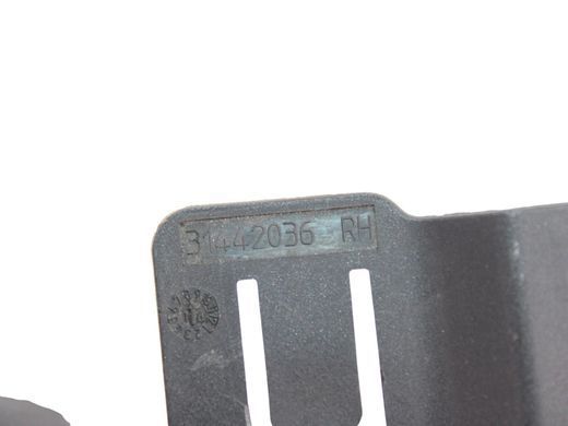 Накладка петлі капота права VOLVO S90 SPA 2016-2020 31442036, 31442036, A