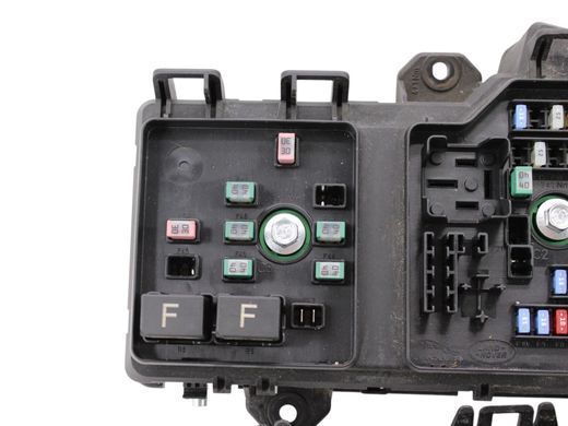 Блок запобіжників LAND ROVER DISCOVERY SPORT L550 2019- K8D214A073AD, K8D214A073AD, A