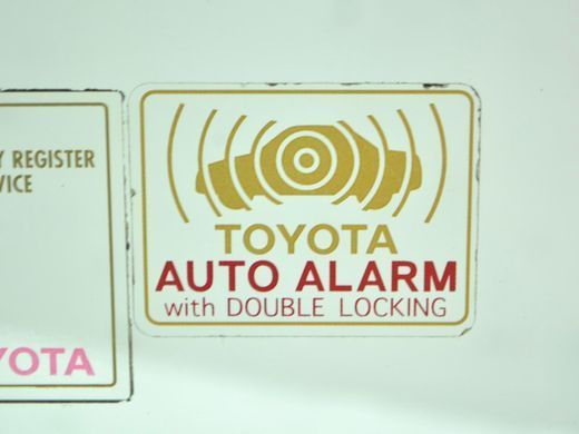 Стекло двери переднее левое TOYOTA RAV4 CA30W 2005-2010 68102-42160, 68102-42160, A