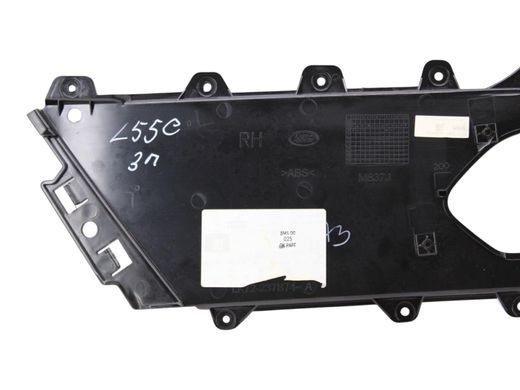 Накладка карти дверей задня права LAND ROVER DISCOVERY SPORT L550 2019- (LK72237B74A) LR127366, LR127366, B