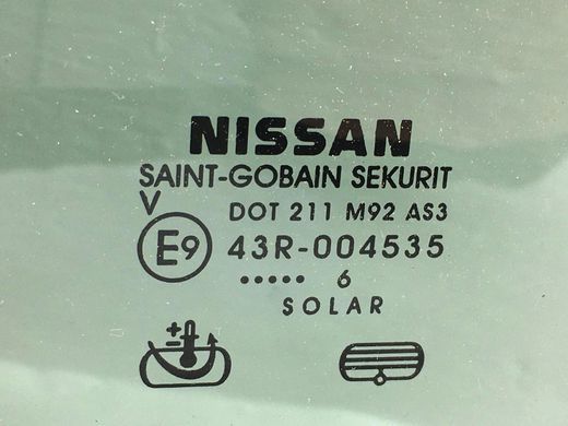 Скло дверей заднє праве NISSAN PATHFINDER R51 2005-2014 82262EB33A, 82262EB33A, A