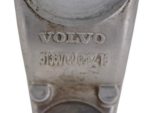 Кронштейн рычага подвески передний левый правый VOLVO XC60 2017- 31360700, 31360700, A