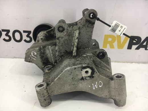 Кронштейн генератора HYUNDAI SANTA FE CM 2006-2009 37472-27000, 37472-27000, A