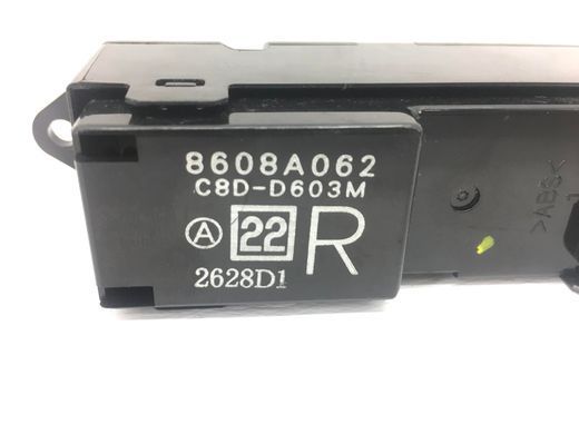 Кнопка включения мотора стеклоподъемника задняя правая CITROEN C-CROSSER 2007-2013 8608A062, 8608A062, A