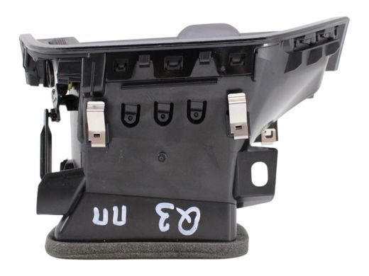 Дефлектор воздушный передний правый AUDI Q3 F3 2018-2025 83B8209026PS, 83B8209026PS, A