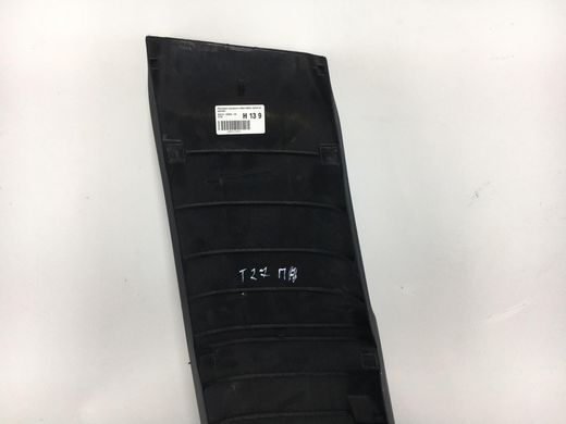 Накладка средней стойки нижняя правая внутренняя TOYOTA AVENSIS T27 2009-2011 62413-05040-C0, 62413-05040-C0, B