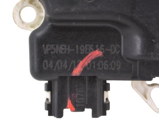 Привод заслонки печки NISSAN NAVARA D40 2010-2014 VP5NEH19E616DC, VP5NEH19E616DC, A