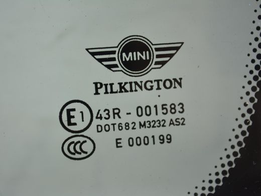 Стекло в кузов заднее правое MINI COUNTRYMAN R60 2010-2016 51359801508, 51359801508, B