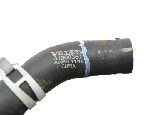 Патрубок радиатора правый VOLVO XC60 2017- 31368351, 31368351, B
