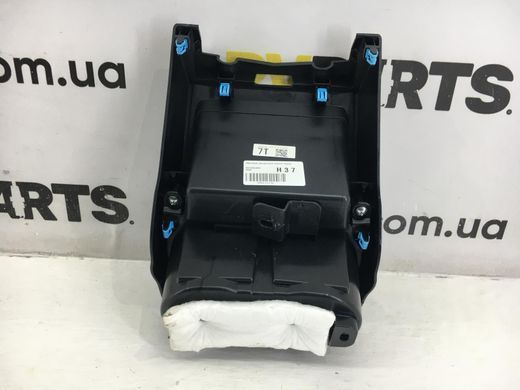 Накладка центральной консоли передняя SUBARU FORESTER S14 2018-2021 (з підстаканниками) 92122SJ500, 92122SJ500, A