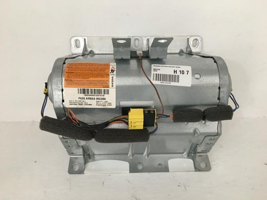 Подушка безпеки передня права VOLVO V50 P12 2010-2012 8623350, 8623350, A