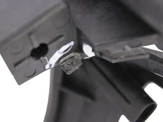 Кронштейн бампера нижний передний правый VOLVO XC90 2015-2019 31383680, 31383680, A
