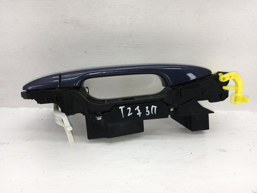 Ручка двери наружная задняя правая TOYOTA AVENSIS T27 2009-2011 (в зборі) 69203-05042, 69203-05042, A