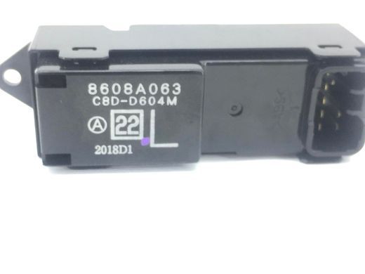 Кнопка включення мотора склопідіймача задня ліва CITROEN C-CROSSER 2007-2013 8608A063, 8608A063, A