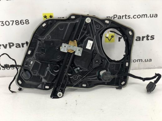 Монтажна плата передня ліва JEEP RENEGADE 2014- 68277461AA, 68277461AA, A