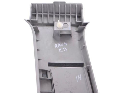 Накладка средней стойки верхняя правая внутренняя TOYOTA RAV4 CA30W 2005-2010 62410-42040-B0, 62410-42040-B0, A
