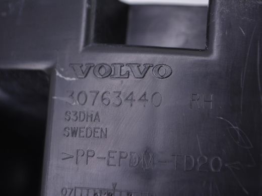 Кронштейн бампера задний правый VOLVO XC60 2013-2017 30763440, 30763440, A