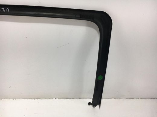 Рамка двери верхняя задняя правая внутренняя CHEVROLET TRAX U200 2013-2016 95353416, 95353416, B