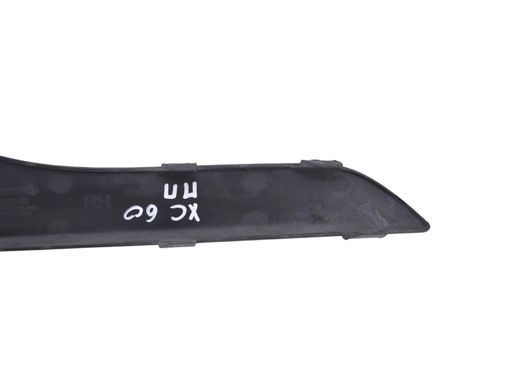 Накладка бампера передня права VOLVO XC60 2013-2017 31352459, 31352459, B
