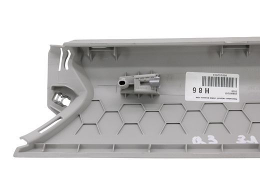 Накладка задней стойки верхняя левая AUDI Q3 F3 2018-2025 83A867287, 83A867287, A