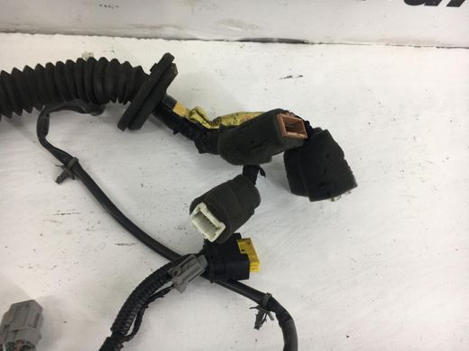 Проводка двери передняя правая INFINITI QX56 2004-2010 24124-ZQ04A, 24124-ZQ04A, A