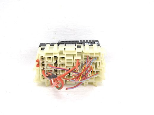 Блок запобіжників VOLVO XC60 2013-2017 (з кришкою 30765337) 30765336, 30765336, A