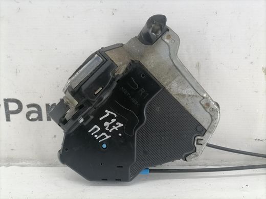 Замок дверей передній правий TOYOTA AVENSIS T27 2009-2011 6903002250, 6903002250, A